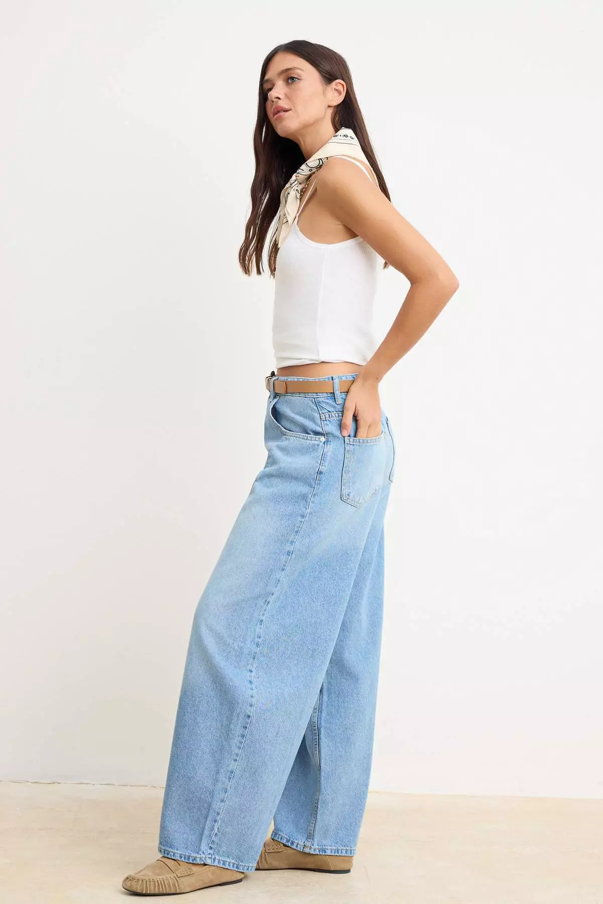 Light Blue Draped High Waist Baggy Jeans With Stitching Detail Twoss26Je8