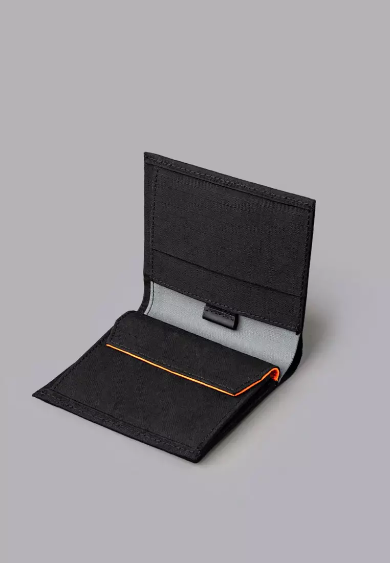 Alpaka ARK Bifold Coin Wallet - Black Axogrid