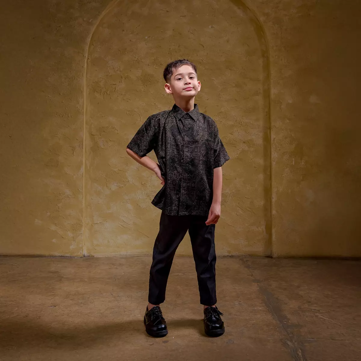 ZM Zaskia Mecca - Lais Plum Kemeja Koko Anak Pria - Teman Serumpun - Edisi Laos