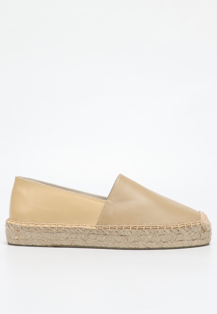 Color Matching Lamb Leather Espadrilles HB7102