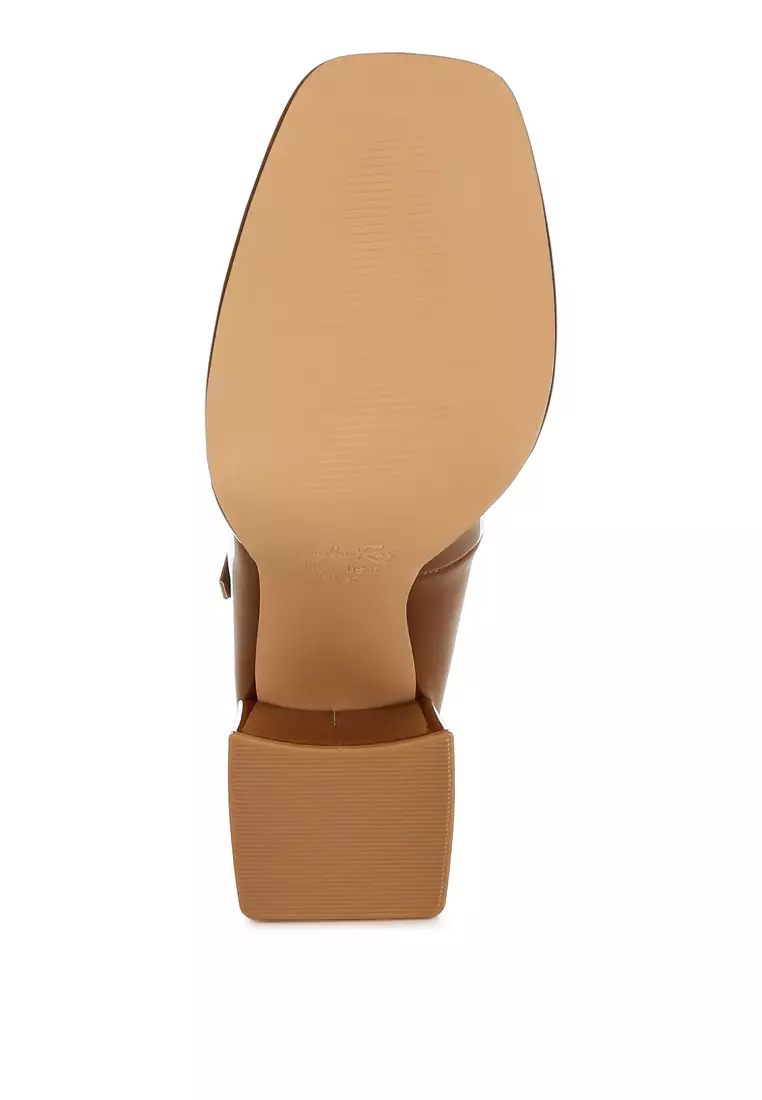 Double Strap Mary Jane Sandals in Tan