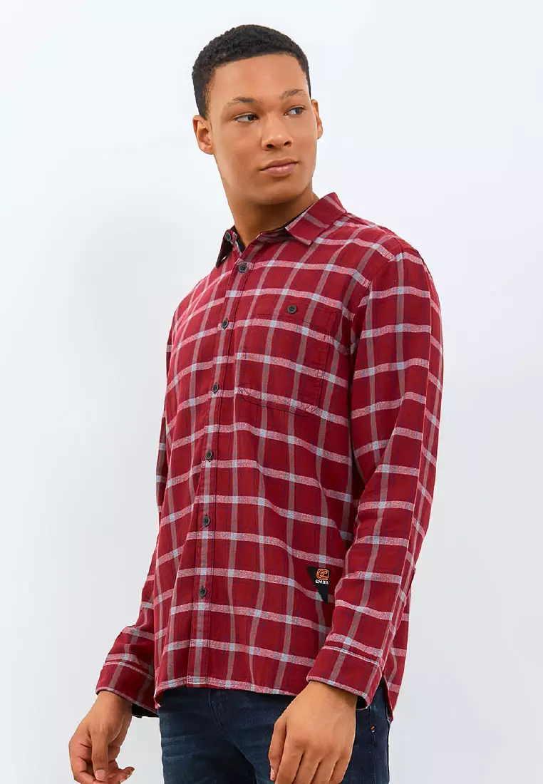 EMBA DENIM - Kemeja Flannel Pria Lengan Panjang Regular Fit Motif Kotak Warna Merah - Vesta One