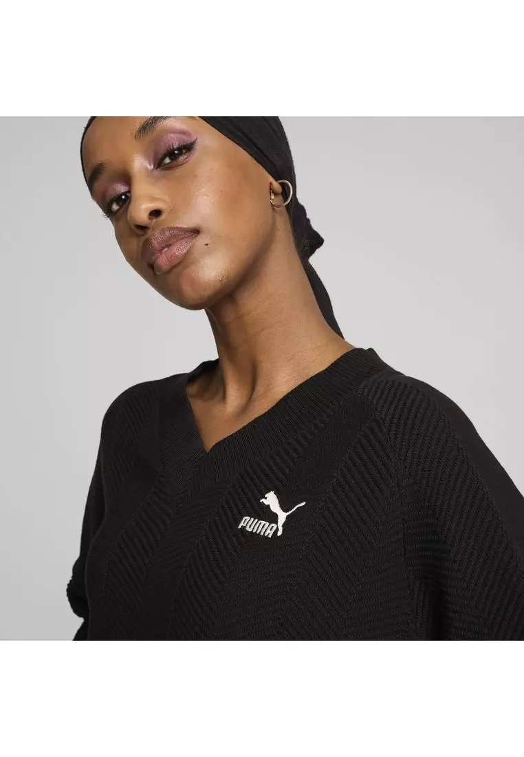 T7 Knitted Women's V-Neck Crew