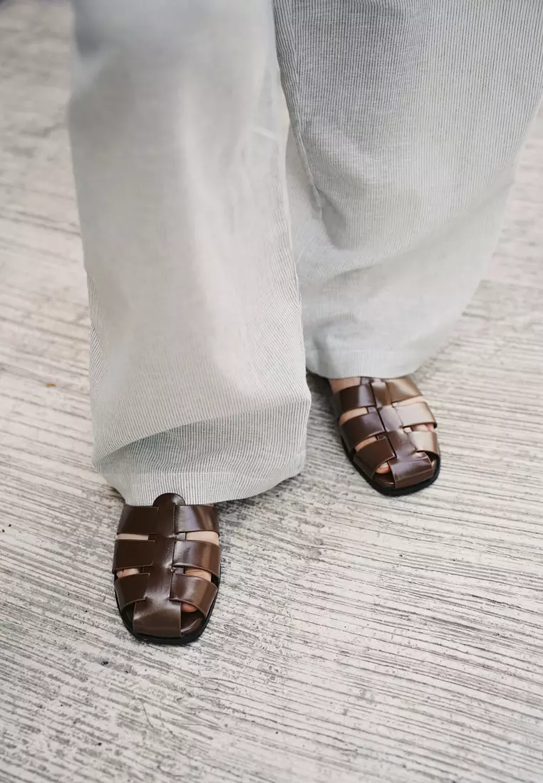 FISHERMAN FLAT SANDAL