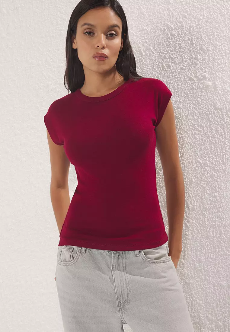 Claret Red Premium Viscose/Soft Fabric Fitted/Body-Sit Moon Sleeve Flexible Knitted Blouse TWOSS23BZ00992