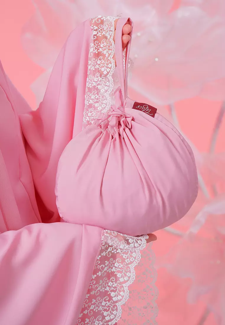 Ramaniya Fredelina Mukena