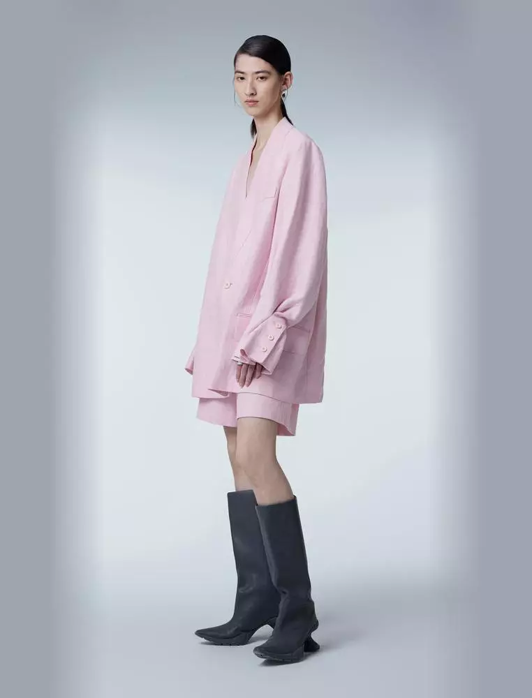 百搭宽松中长款西服