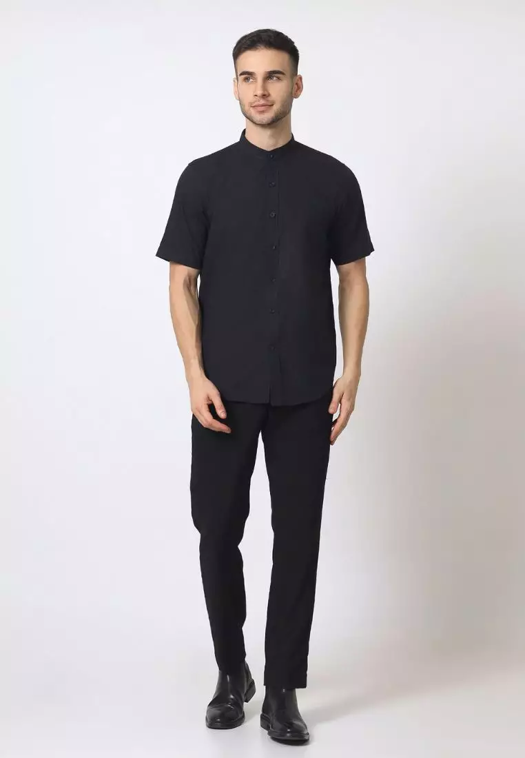 Cotton Well Zayn Shirt Black | Kemeja Koko Oxford Slub Lengan Pendek Hitam