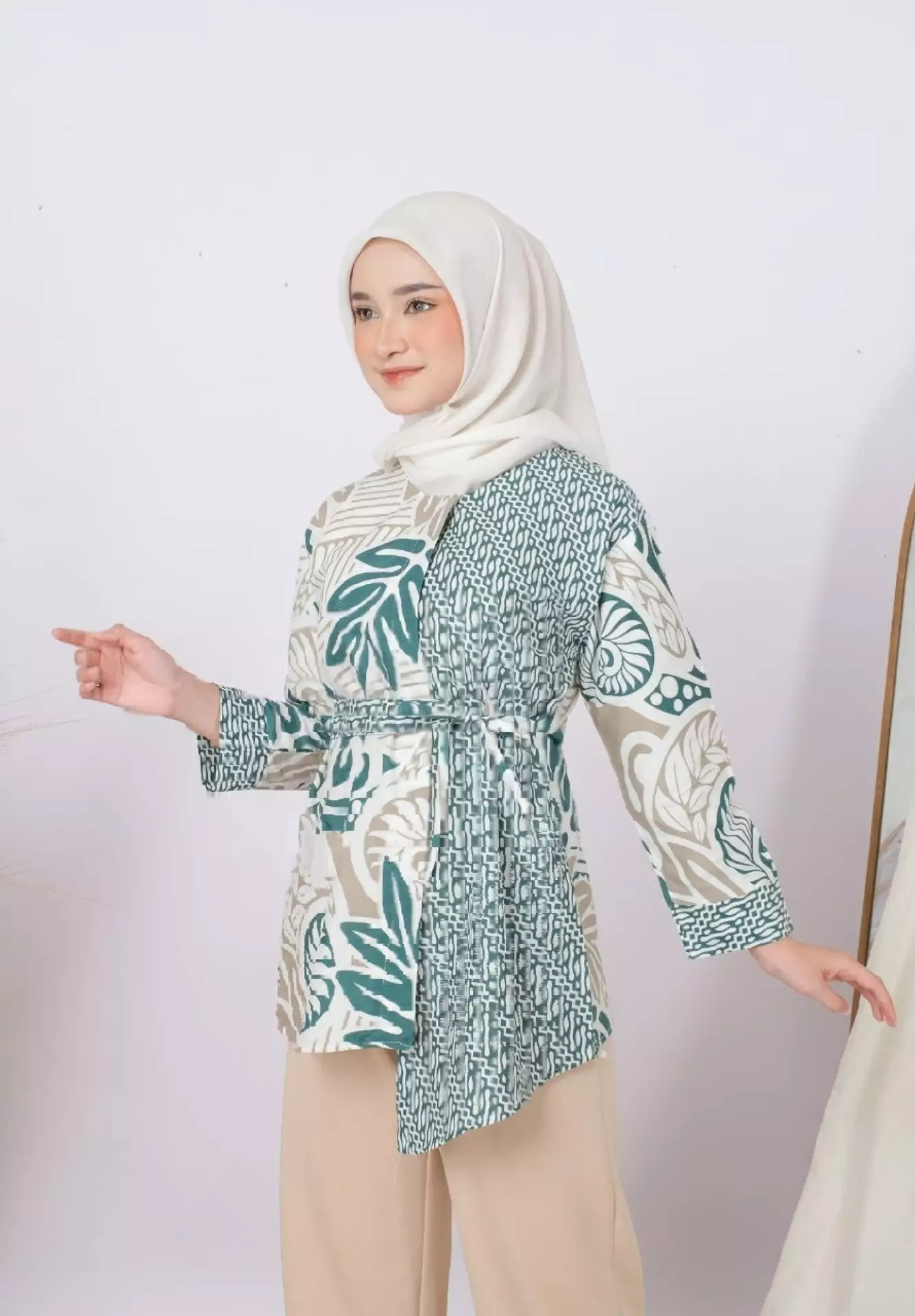 Devita  Hijau Tosca Blouse Batik Premium Elegant SD