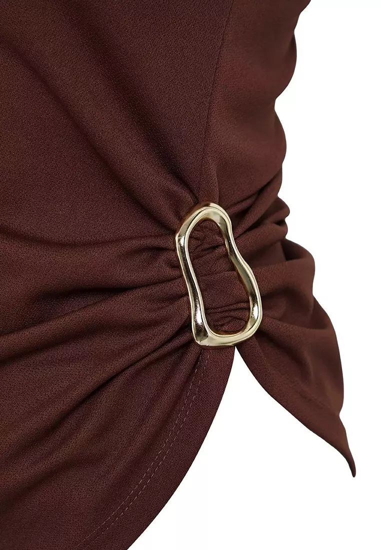 Brown Straight Boat Neck Sleeveless Knitted Scuba Crepe Party Blouse Tprss25Bz00045