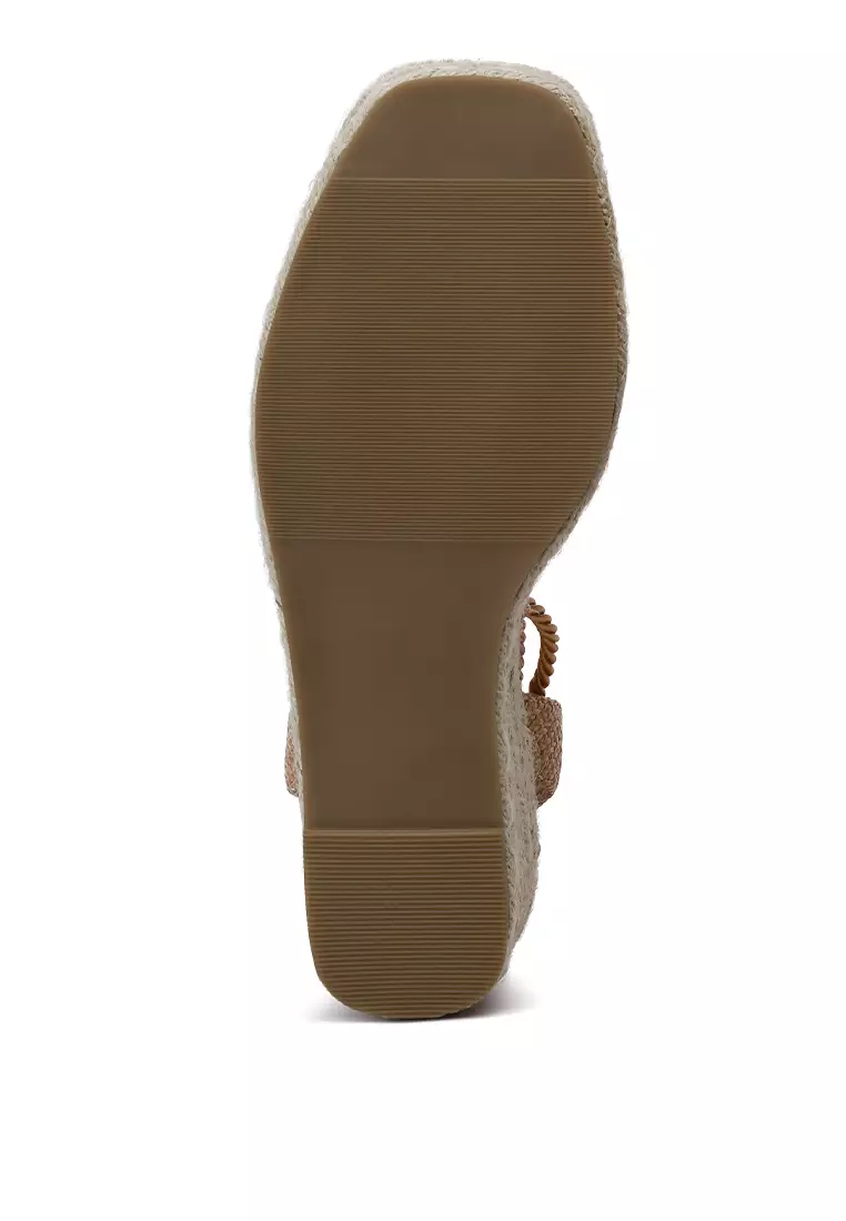 黃褐色 繫帶鉤針編織麻底鞋