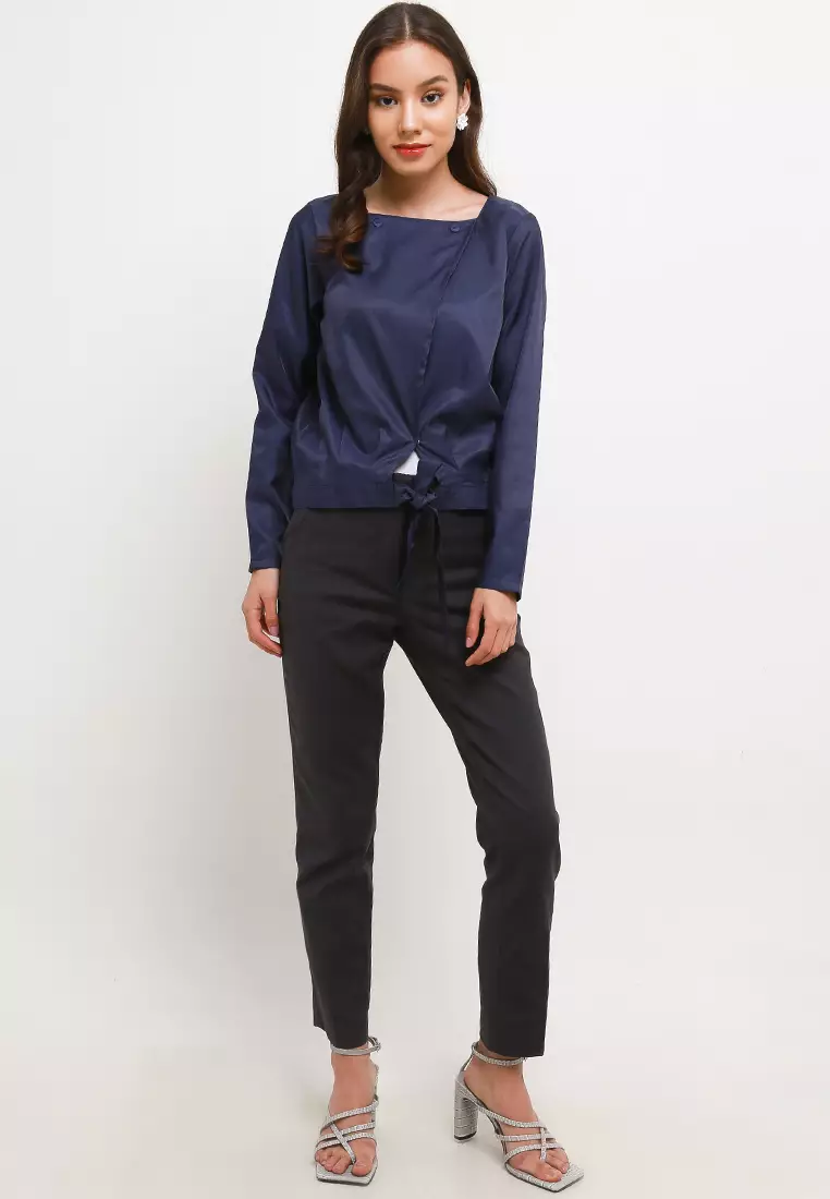 Cora Blouse In Navy
