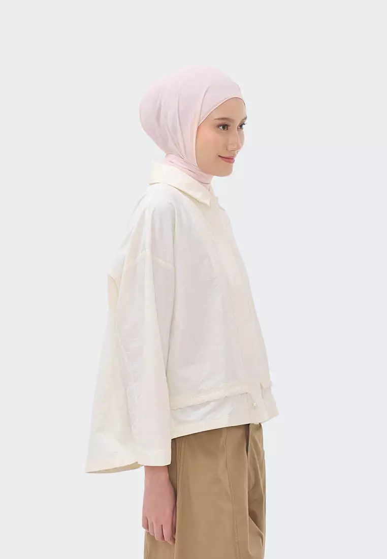 Ria Miranda Broken White Juhua Jacket