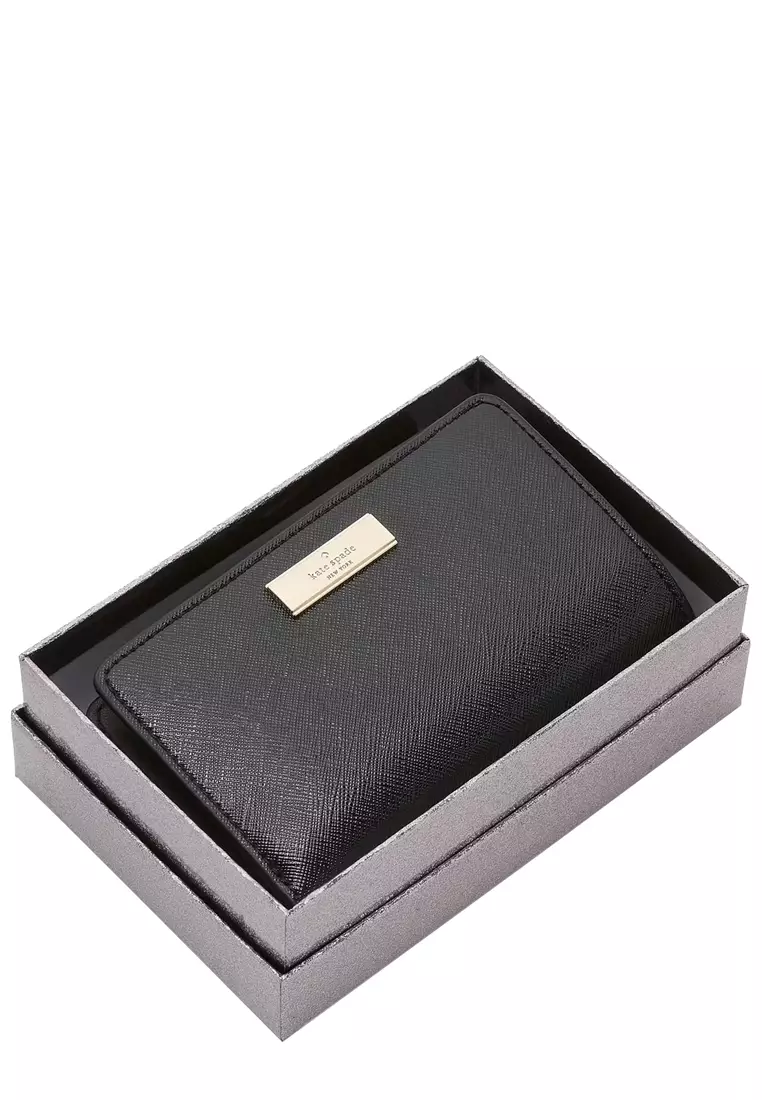 Kenzie Boxed Medium Compact Wallet in Black KK043