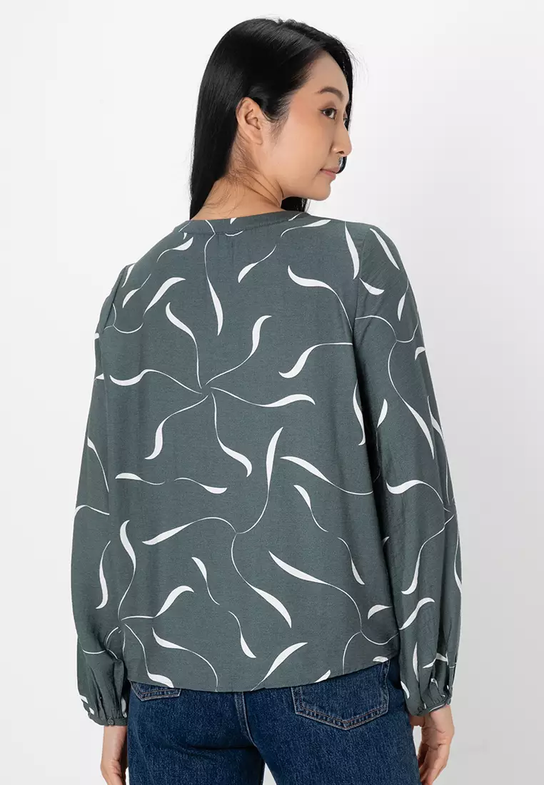 Jessi Beli Long Sleeve Top