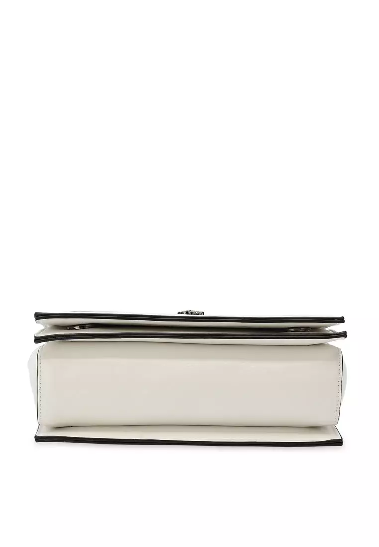 Women's Chain Shoulder Bag / Sling Bag / Crossbody Bag (Tas Bahu Wanita / Tas Selempang Wanita) - Putih