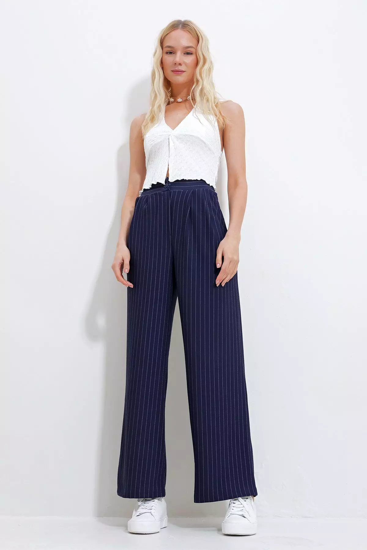 Women's Navy Blue Striped Double Pocket Palazzo Knitted Trousers