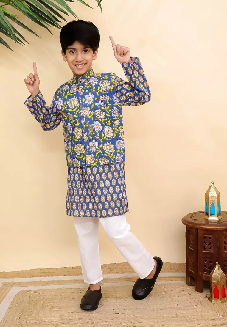 The Mom Store Blaze Boys Jacket And Kurta Pajama Set - Blue