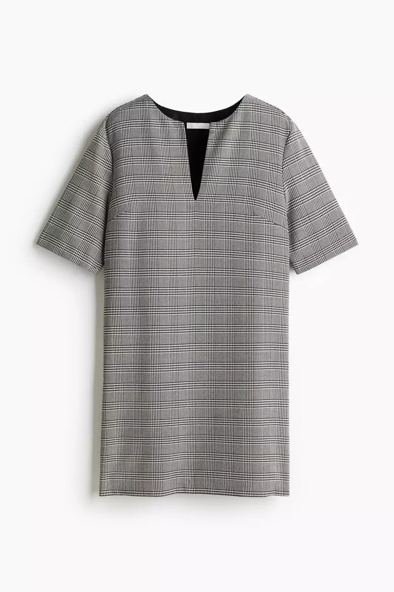 Short-sleeved dress