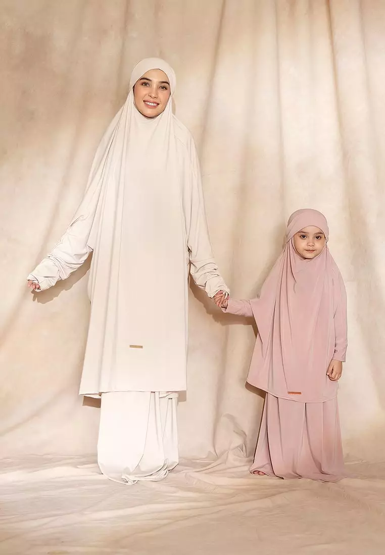 Shameera Prayer Set Series 2 Broken White