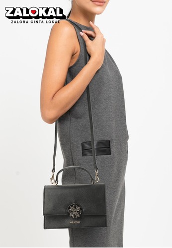 Jual Les Catino Elke Flap Crossbody Solid Original Maret 2023| ZALORA