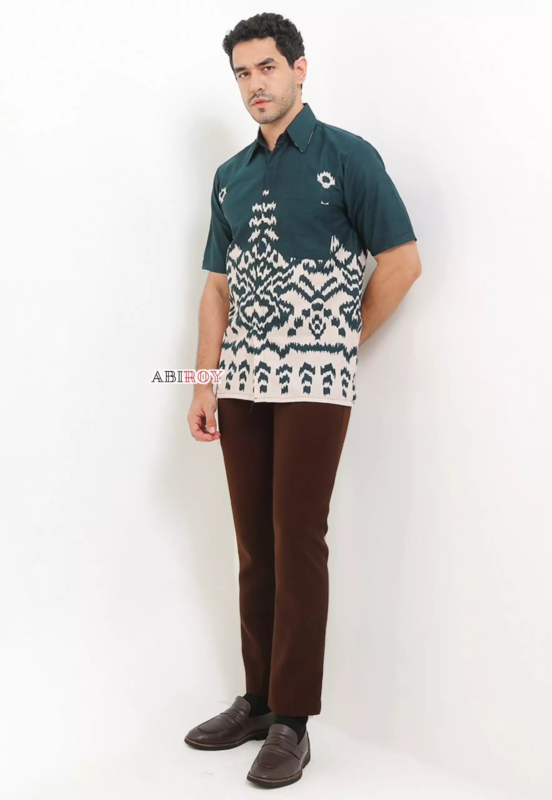 Qinan Emerald Kemeja Batik Pria Premium Slimfit Lengan Pendek NLN