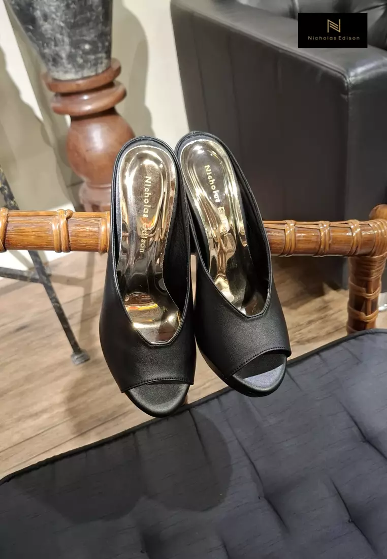 Nicholas Edison Heel Lela Black