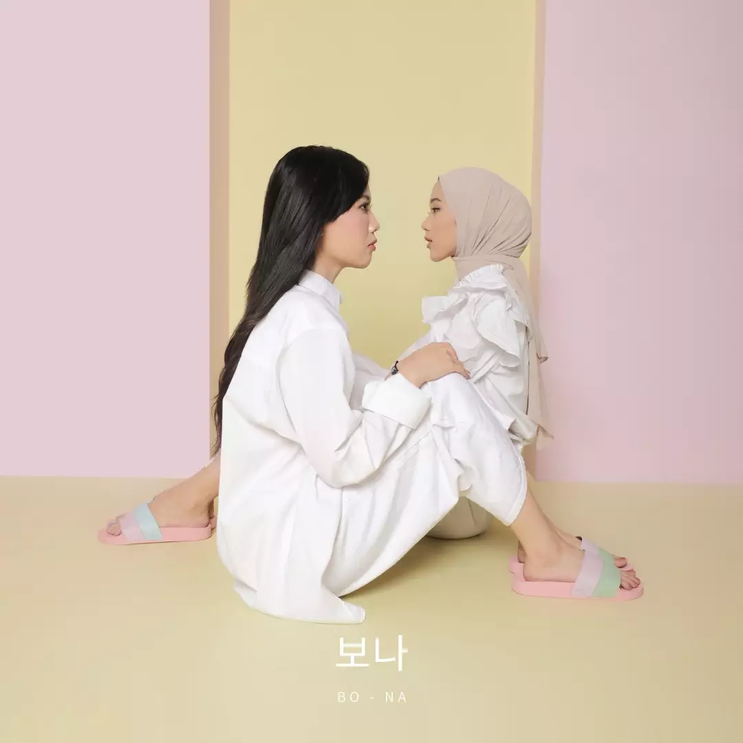 Sandal Wanita Cogen Bona Series - Green - Purple