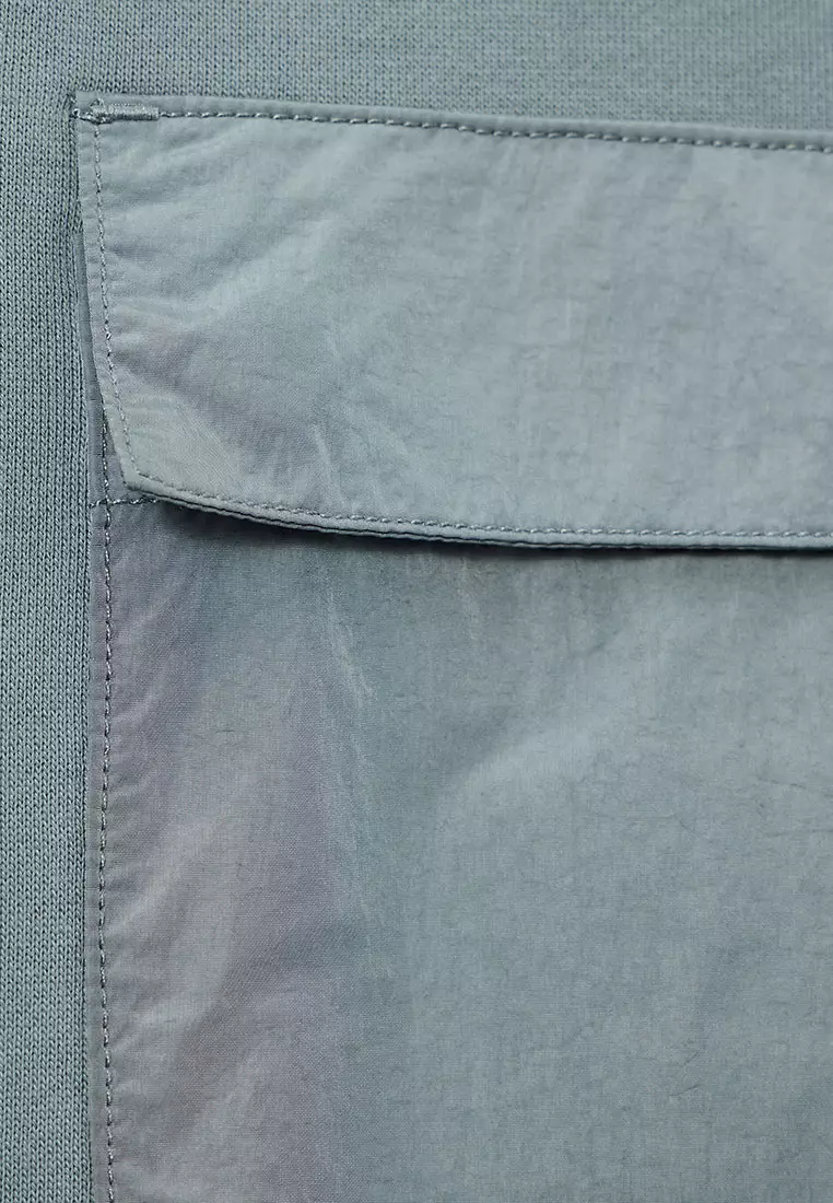 MENS PORPOISE NEVE CREW WITH PARACHUTE POCKET