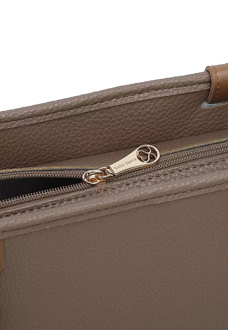 Women's Tote Bag / Shoulder Bag / Top Handle Bag - Khaki