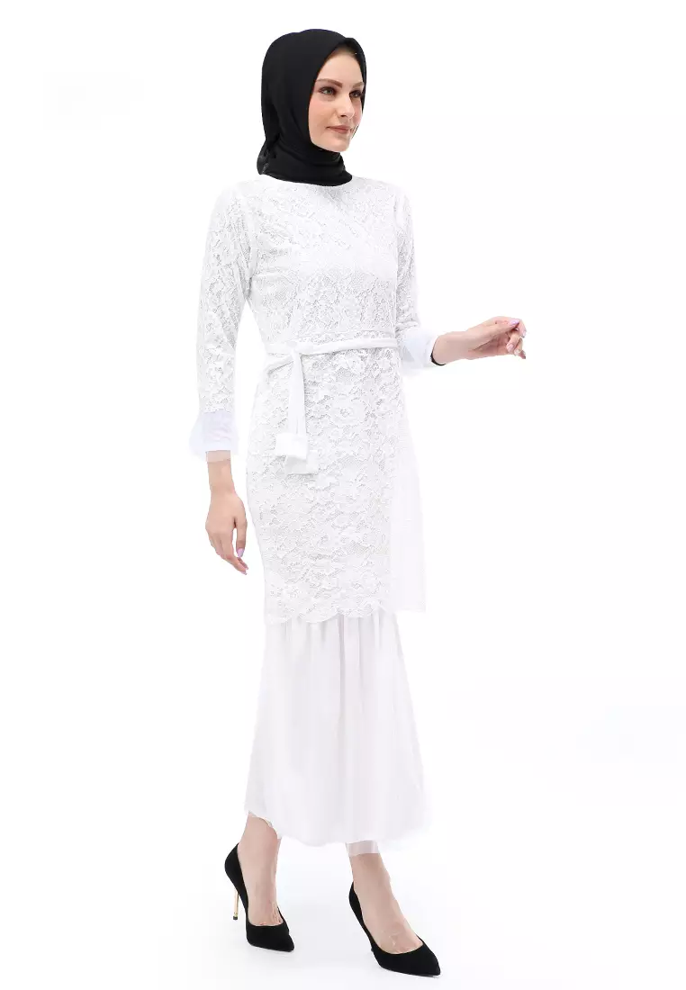 Selena Gamis Muslimah Wanita Motif Brukat Long Sleeve Regular Fit - Putih