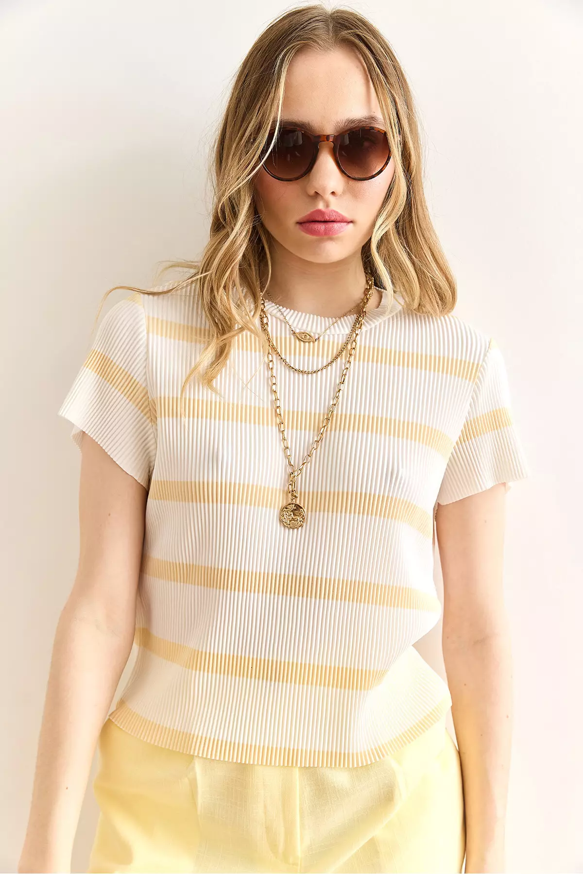 Women's Ecru Yellow Crew Neck Striped Pleated Blouse Blz-19002893