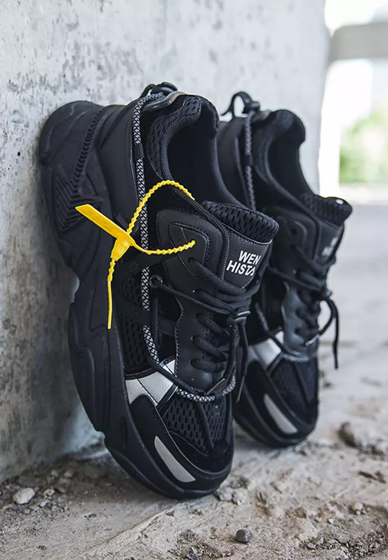 All black mesh best sale sneakers
