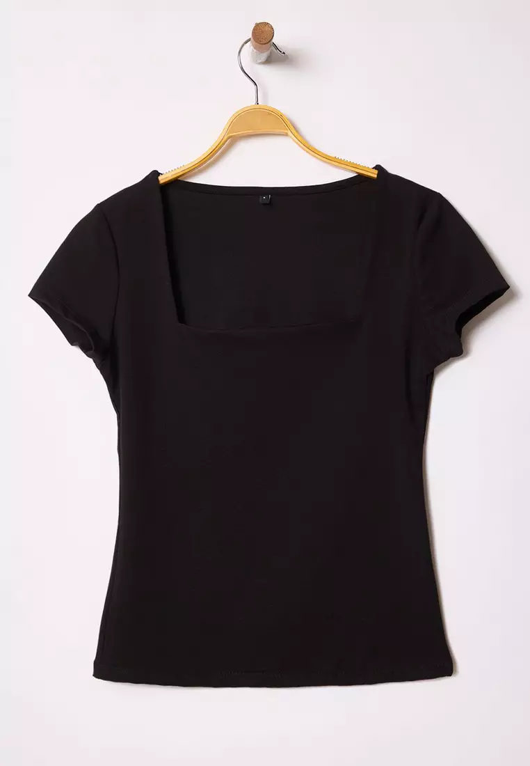 Black Square Neck Fitted/Body-Smoothing Knitted Blouse Twoss25Bz00378