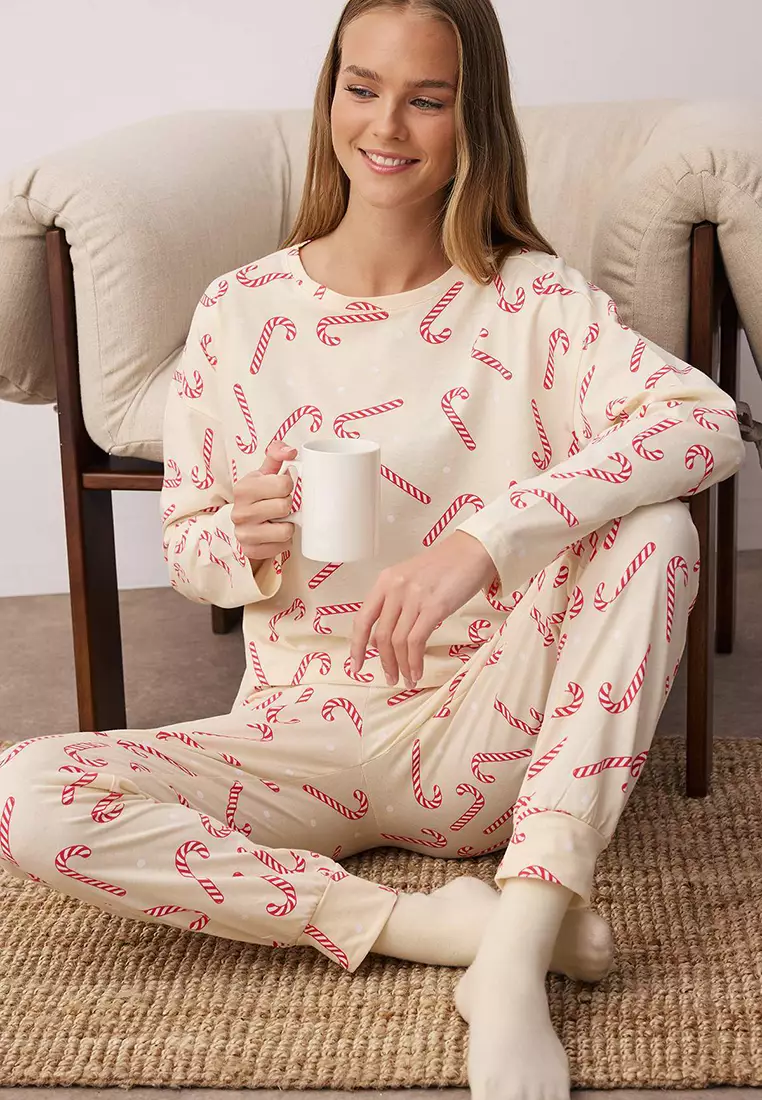 Beige 100% Cotton Christmas Themed Knitted Pajama Set THMAW21PT0771