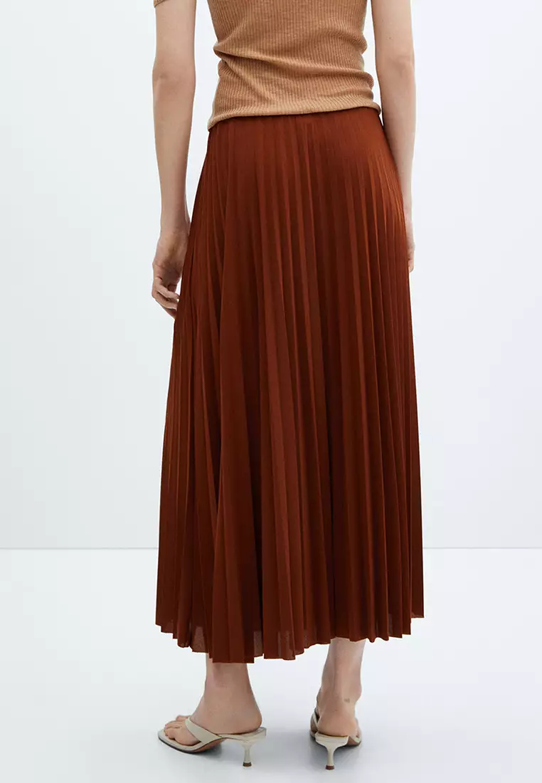 Pleated long 2024 skirt online