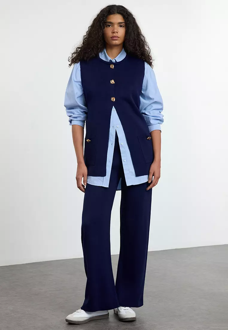 Button Detailed Knit Vest and Pants Set