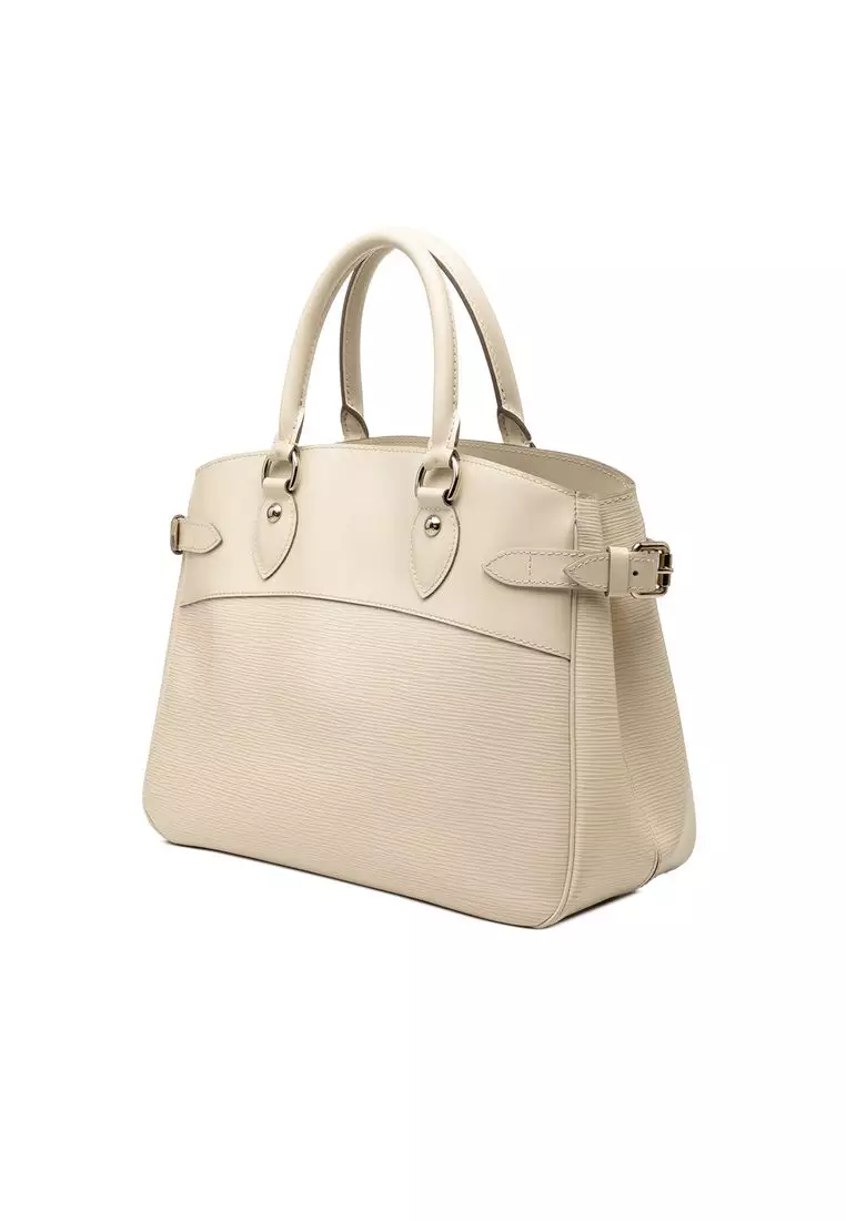 Pre-Loved Louis Vuitton Epi Passy Pm