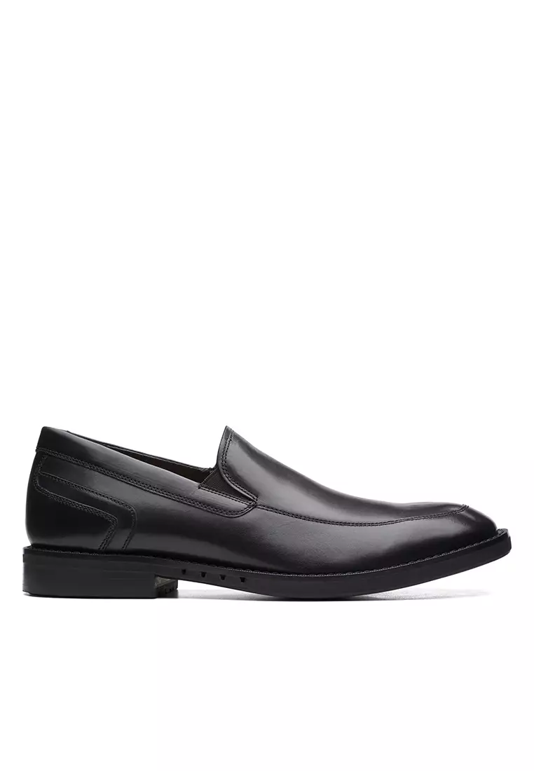 Discount on Clarks  shoes - SKU: Un Hugh Step Loafers Black