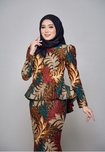 Buy CHYARA 3.0 - Batik Peplum Wardah for Lady from ROSSA COLLECTIONS in White and Orange and Navy at Zalora