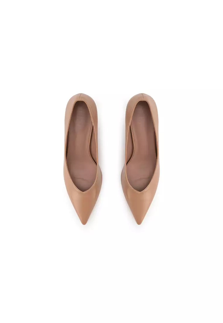 POINTY TOE MID HEEL PUMP 尖头漆皮中跟鞋