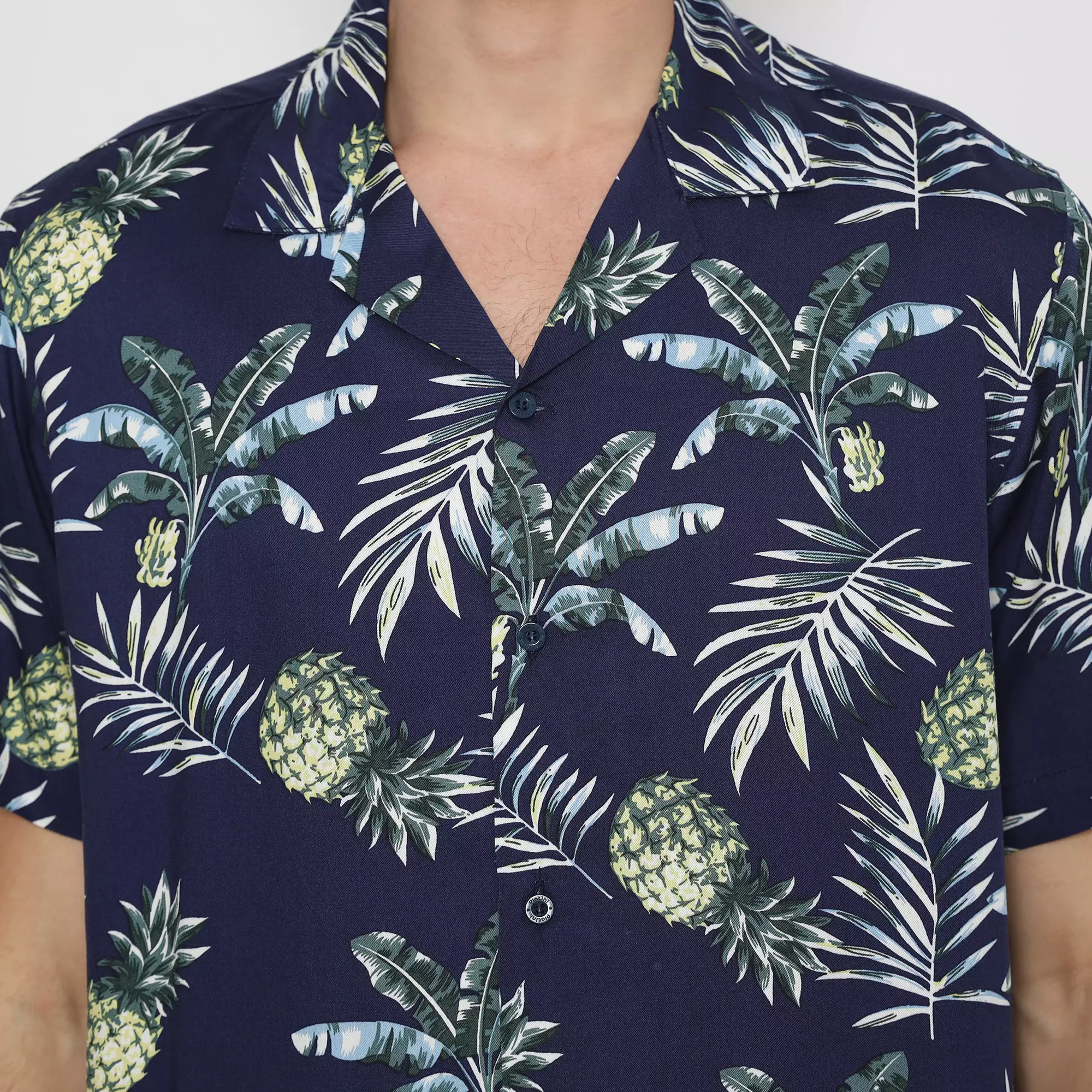 Platini Kemeja Motif Pria Lengan Pendek Katun Navy 73458