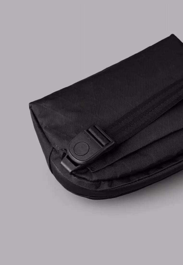 ALPAKA Flight Sling 1L X-Pac VX42 (Black)