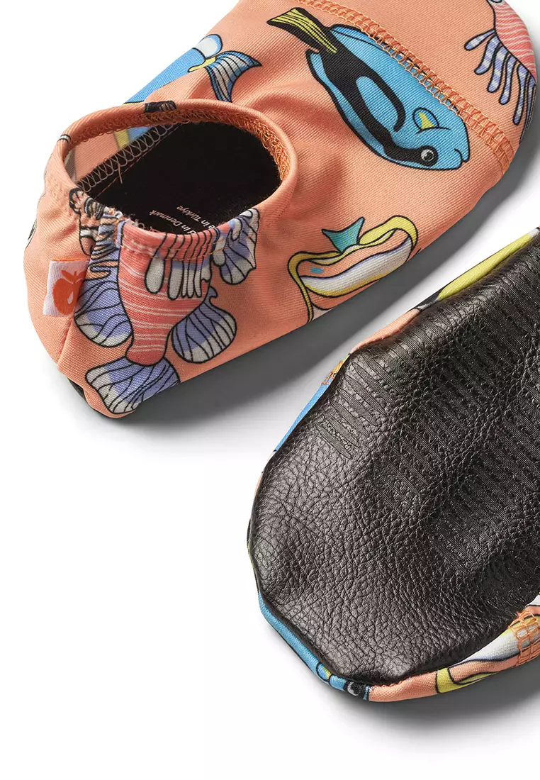 UV50 bathing shoes for children with fish