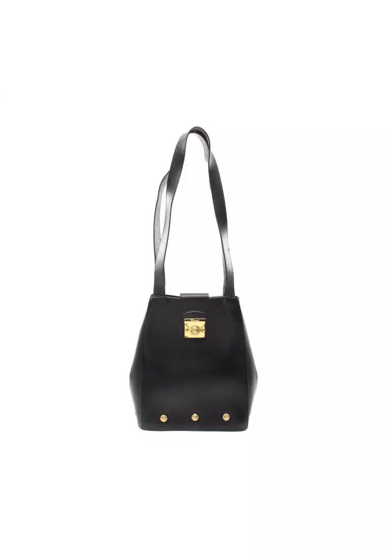 Buy Salvatore Ferragamo Pre loved Salvatore Ferragamo Shoulder bag