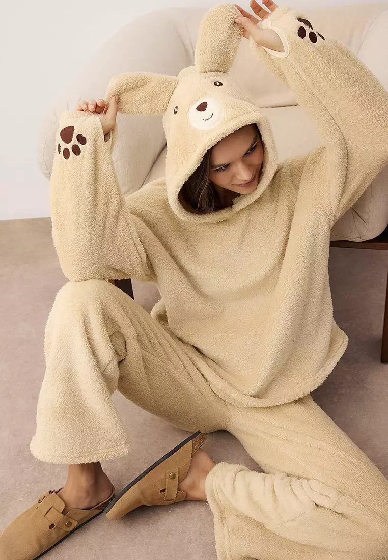 Hooded and Embroidered Wellsoft Winter Knitted Pajama Set