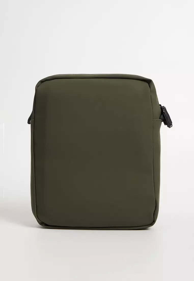 PU Coated Sling Bag with Metal Bar Branding