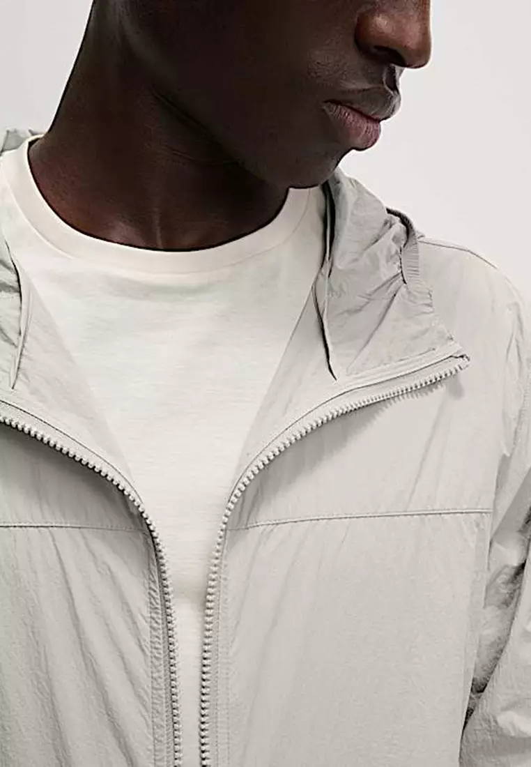 Lightweight Packable Windbreaker Jacket with Stormwear