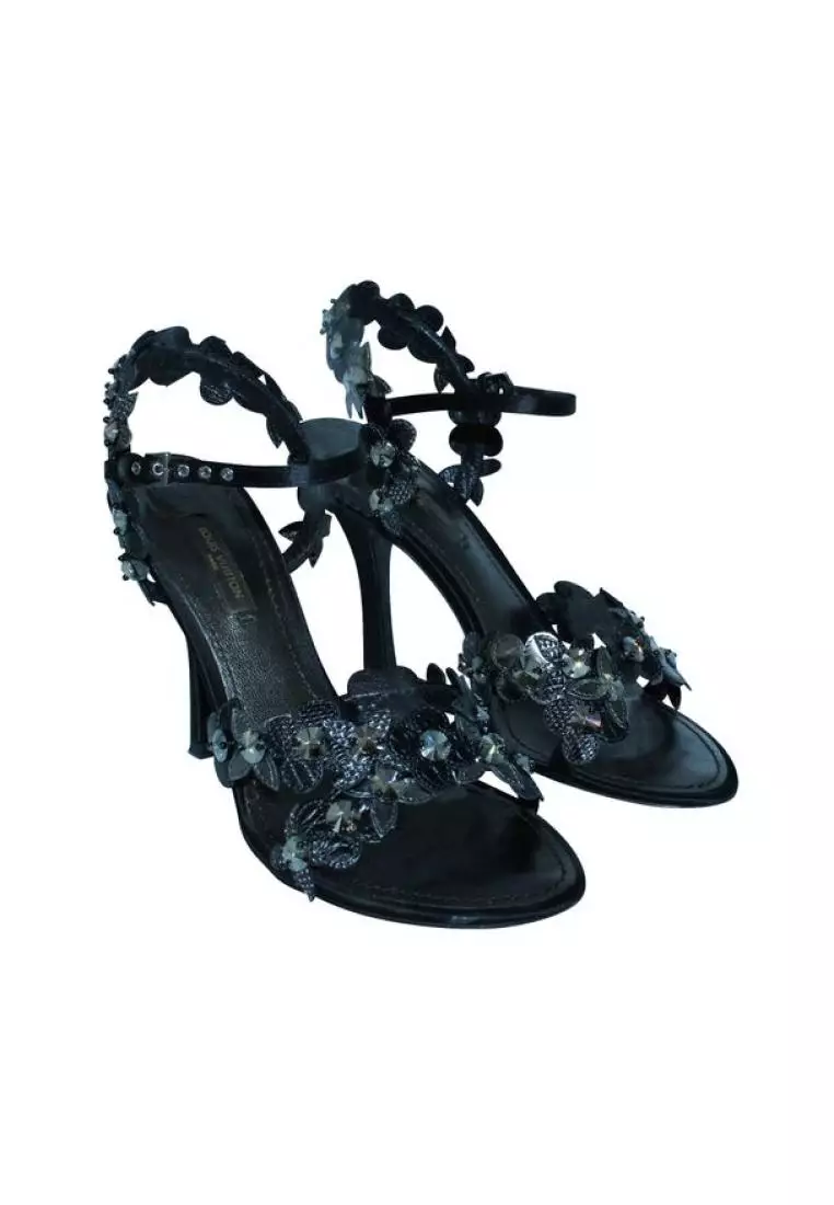 Vuitton sandals clearance