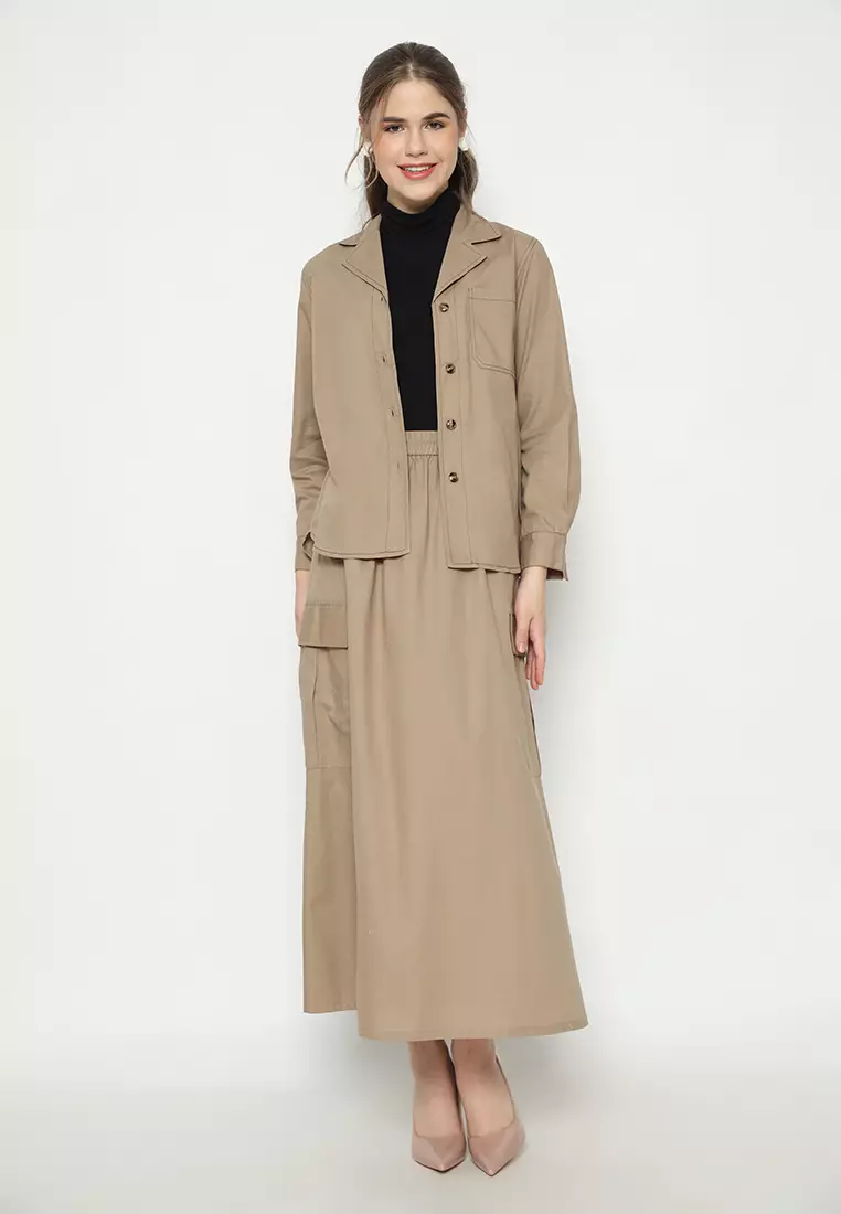 Semi Blazer Cotton In Brown By Brilliant Girl Warna COKLAT